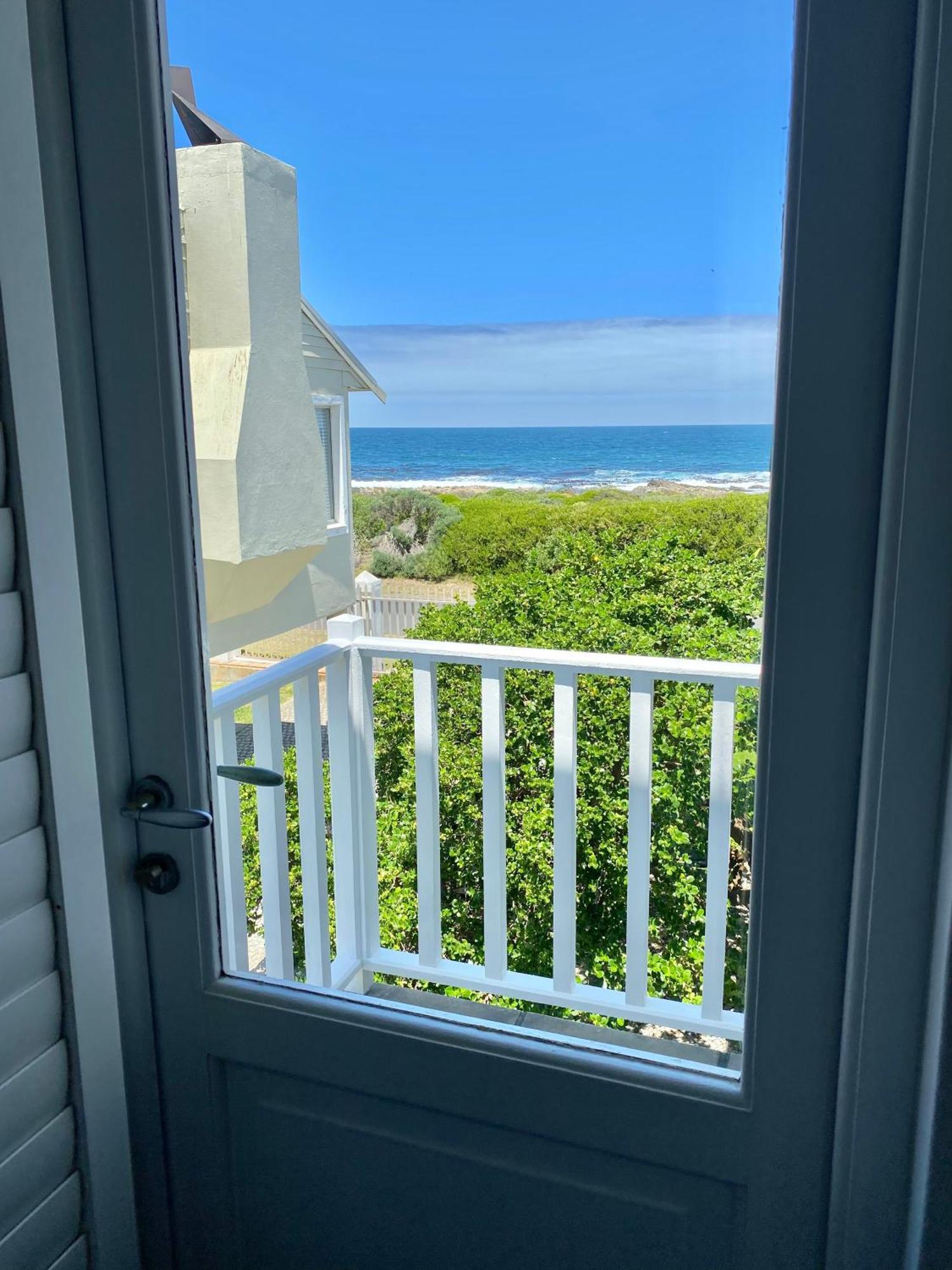 Shore'S Edge Luxury Oceanfront Home 赫曼努斯 外观 照片